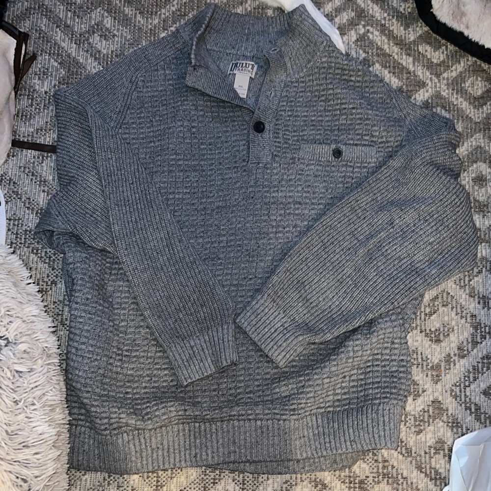 Men’s sweater